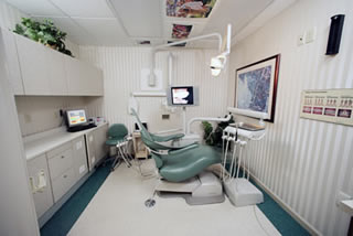 Dr. Erpenbachs Dental Office uses the latest equipment