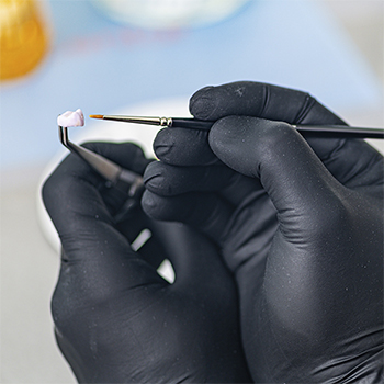 porcelain veneers for smile correction and cosmetic dentistry